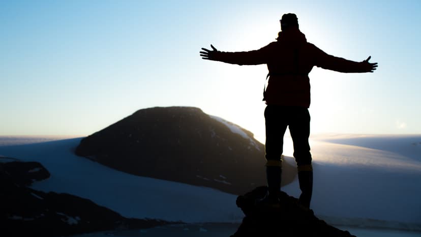 Weddell Sea Quest - On this trip, on top of visiting some Classic Antarctica spots, we add an extra day to try to visit the Weddell Sea on the Eastern Side of the Antarctic Peninsula and do some landings